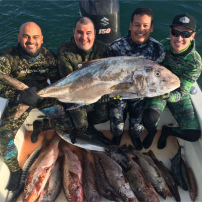 Spearfishing - Hannibal Lodge Panama adventure hostel adventure hotel